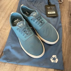 True linkswear golf shoes size 8